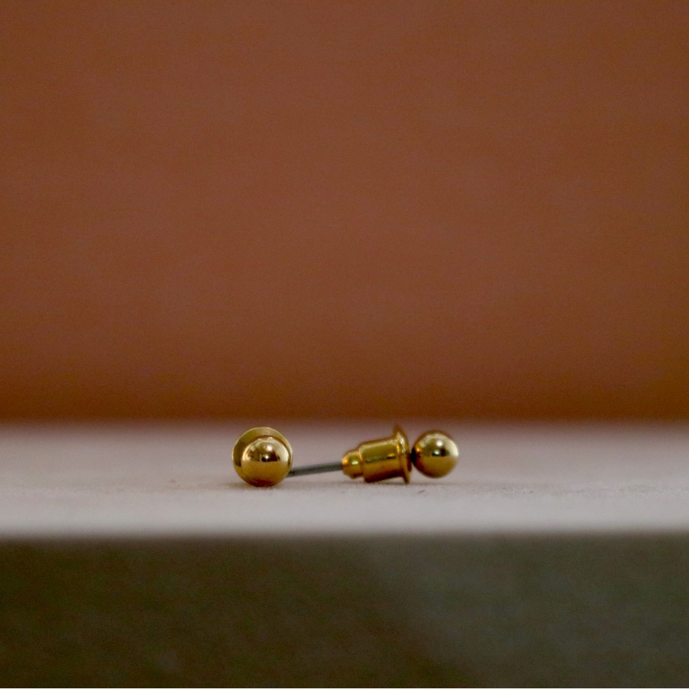Goldtone Studs
